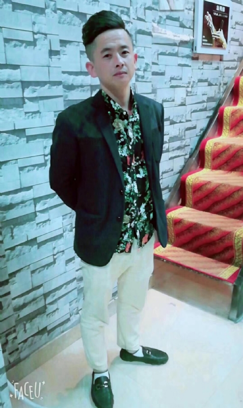 男人三十而立的第一张照片--杭州相亲服务中心