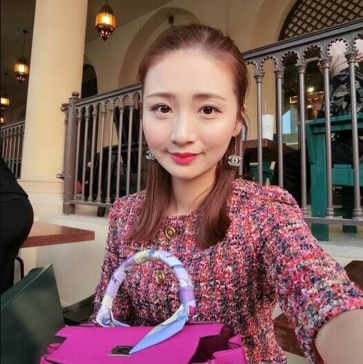 美婷的第一张照片--杭州相亲服务中心