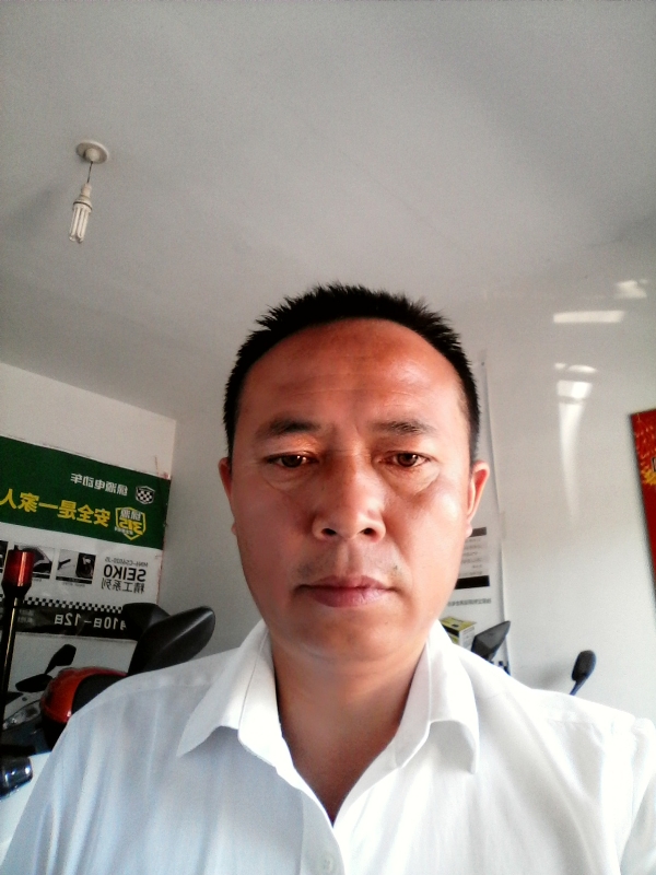 左手的第一张照片--杭州相亲服务中心