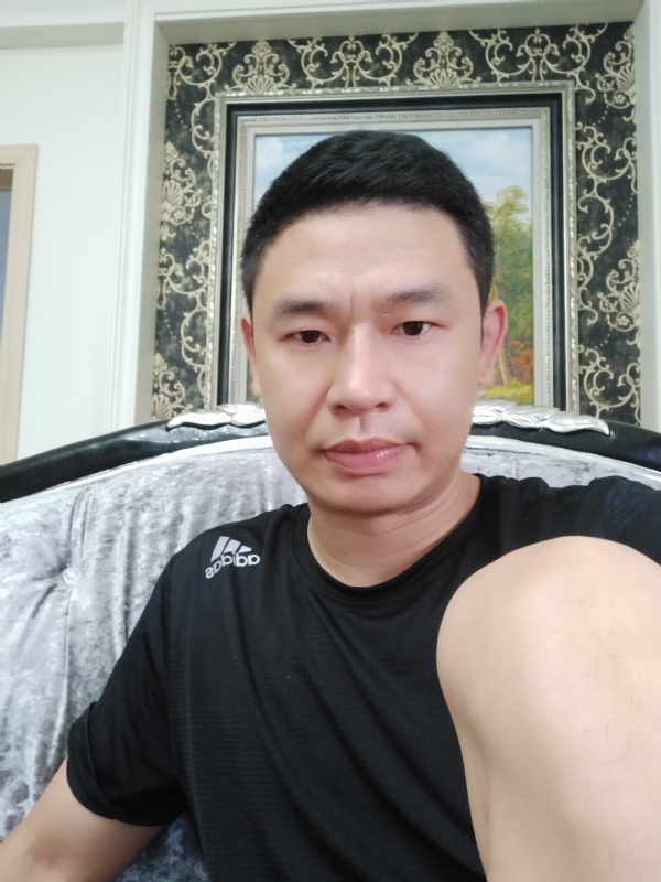 风的第一张照片--杭州相亲服务中心