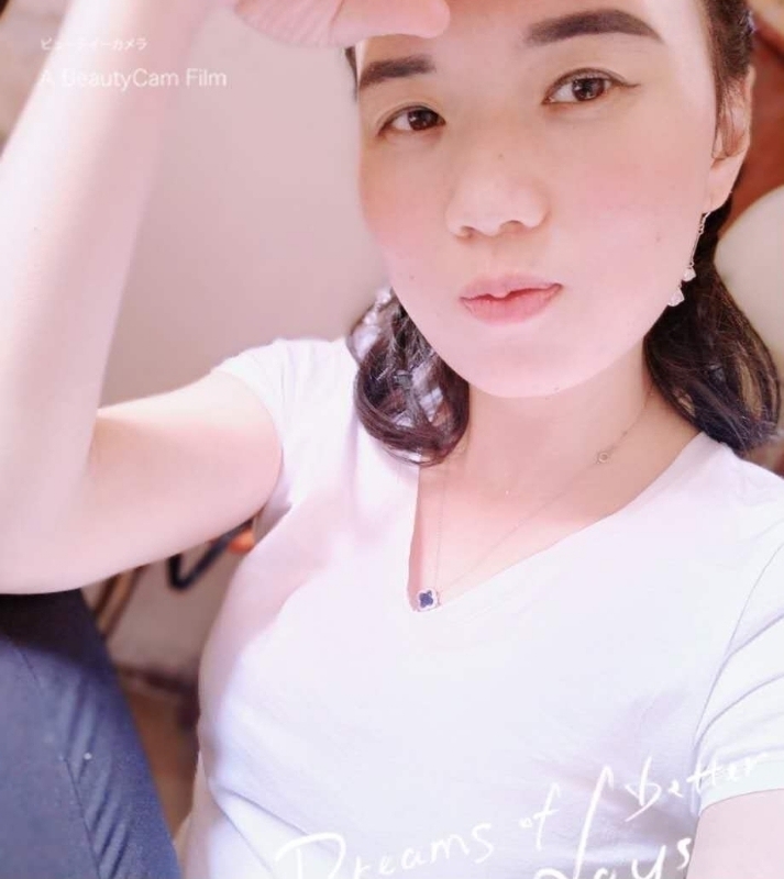 白色珍珠的第二张照片--杭州相亲服务中心