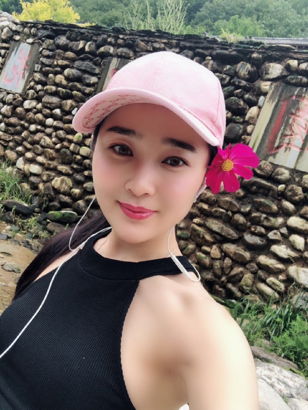 小白兔的大奶糖的第一张照片--杭州相亲服务中心