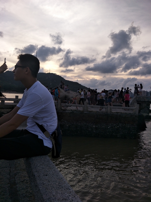 诗和远方的第一张照片--杭州相亲服务中心