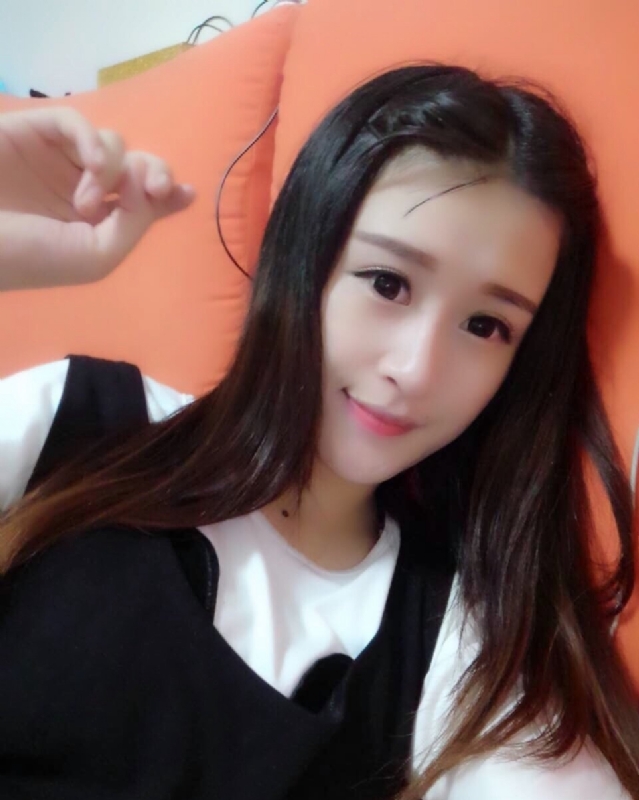 花开的季节的第一张照片--杭州相亲服务中心