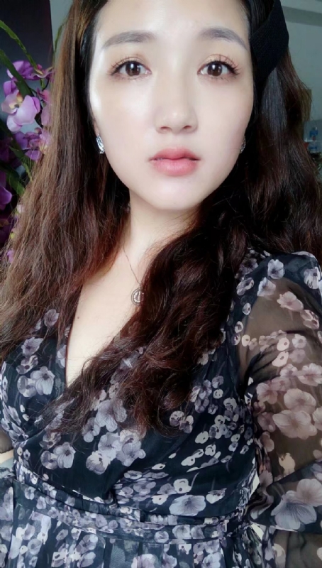 Jasmyn的第一张照片--杭州相亲服务中心