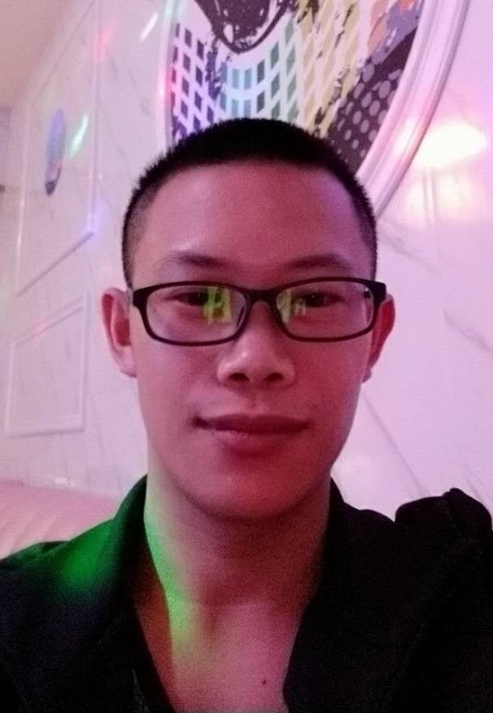 小海哥哥的第一张照片--杭州相亲服务中心