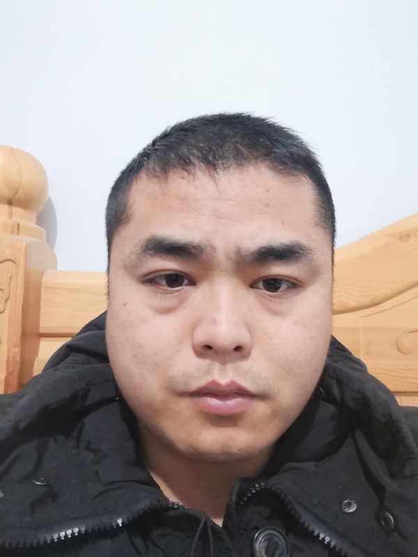 真诚的第一张照片--杭州相亲服务中心