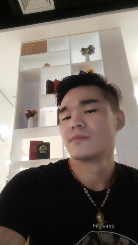 涵博随缘的第一张照片--杭州相亲服务中心