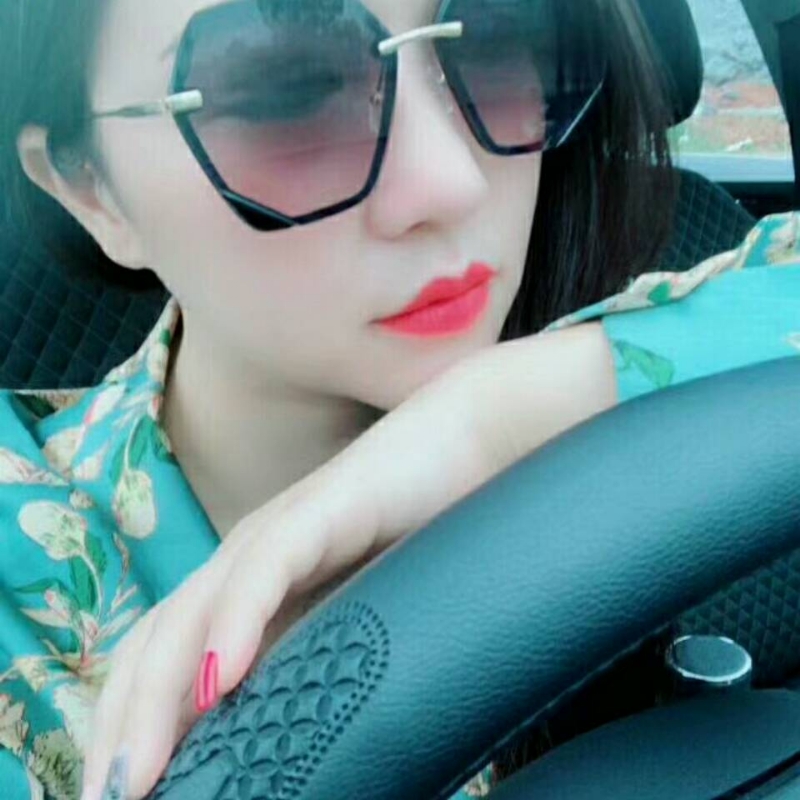 Emily的第三张照片--杭州相亲服务中心