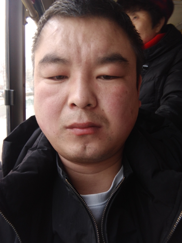 张延义的第一张照片--杭州相亲服务中心