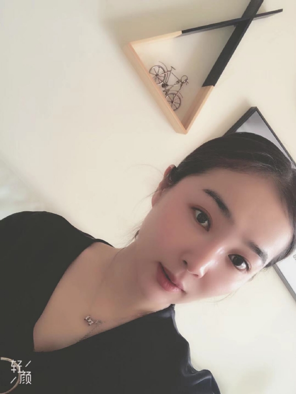相拥未来的第三张照片--杭州相亲服务中心