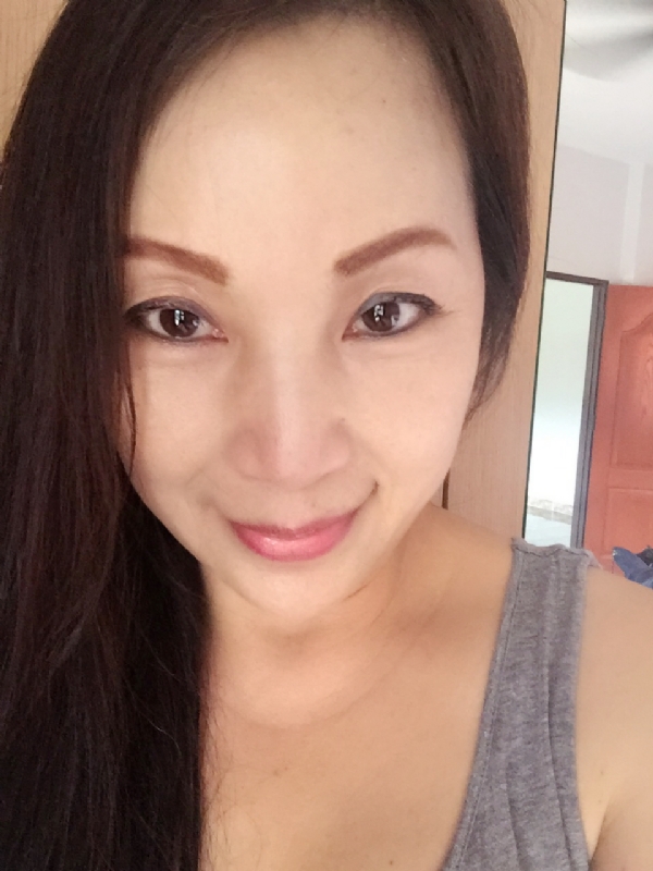 ying的第一张照片--杭州相亲服务中心