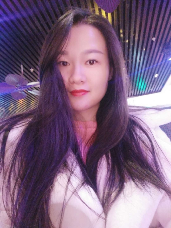 婉瑩的第三张照片--杭州相亲服务中心