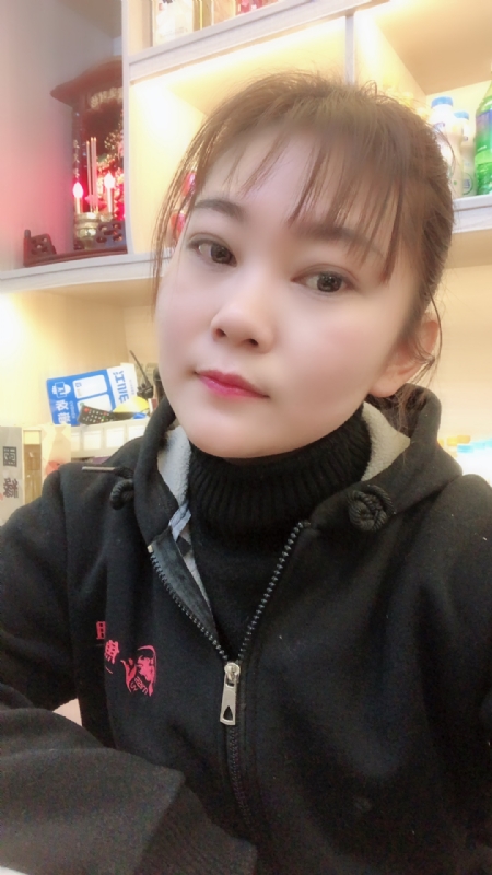 泡沫的第一张照片--杭州相亲服务中心