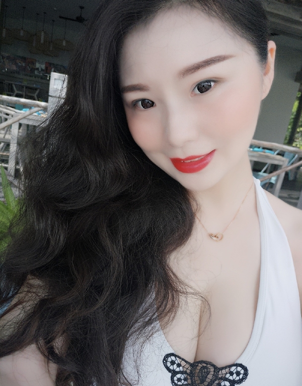 yoyo的第一张照片--杭州相亲服务中心