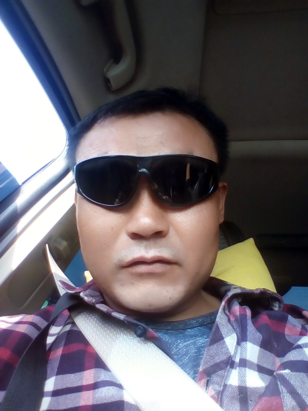 莱芜强哥的第一张照片--杭州相亲服务中心