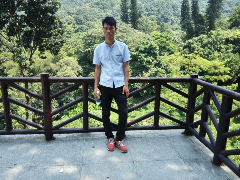 小进的第一张照片--杭州相亲服务中心