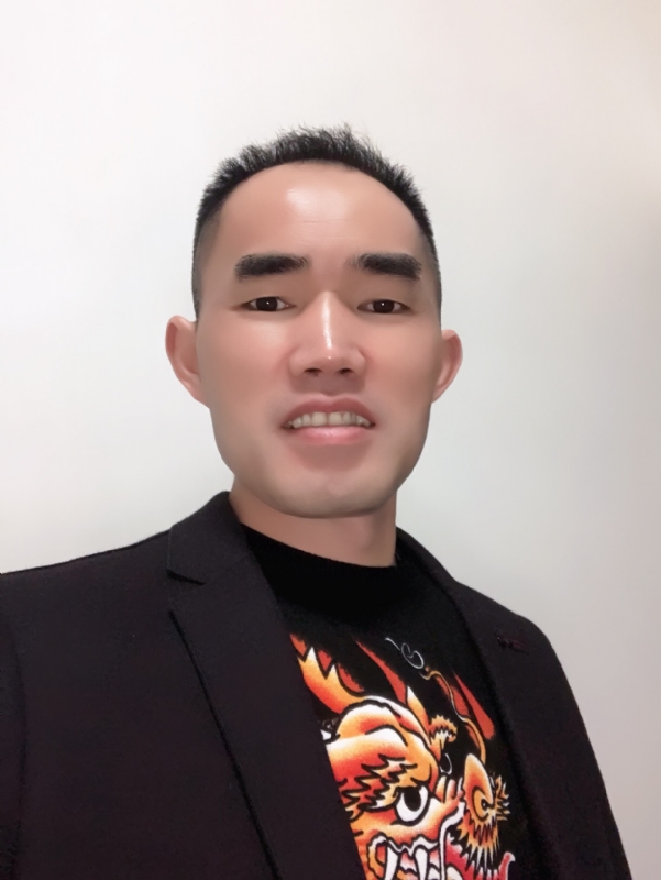 遇上对的人的第一张照片--杭州相亲服务中心