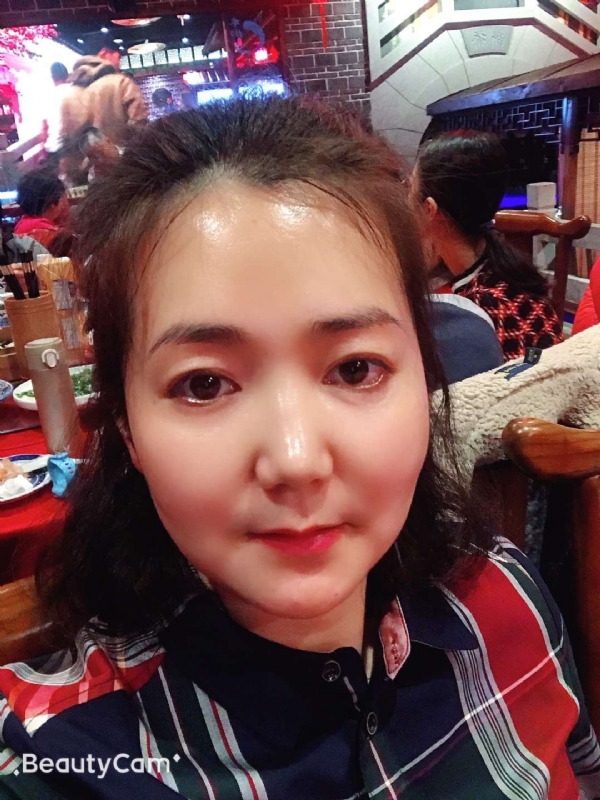 艳儿的第一张照片--杭州相亲服务中心