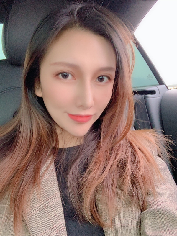 李岚Lancy的第一张照片--杭州相亲服务中心