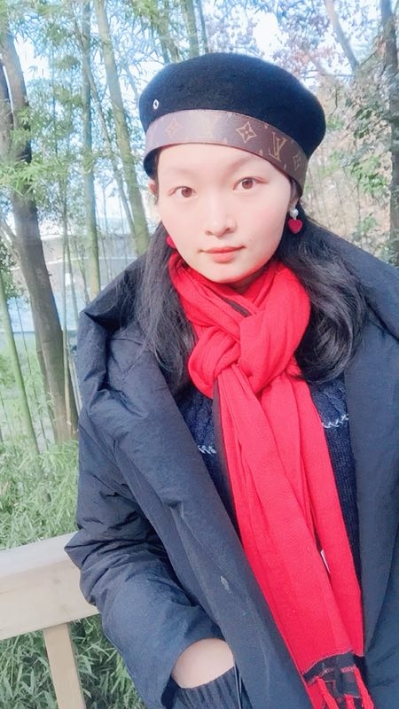 风中百合的第一张照片--杭州相亲服务中心