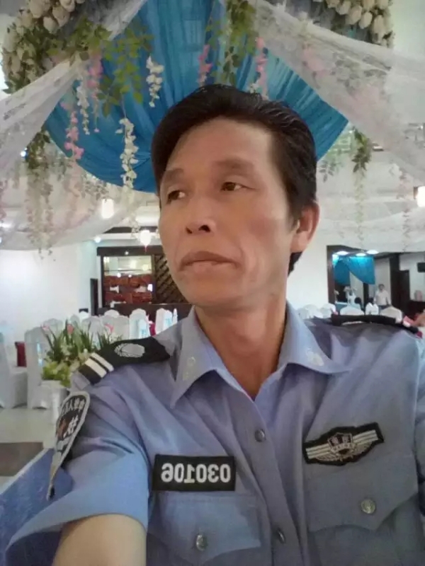 卧窗听雨的第二张照片--杭州相亲服务中心