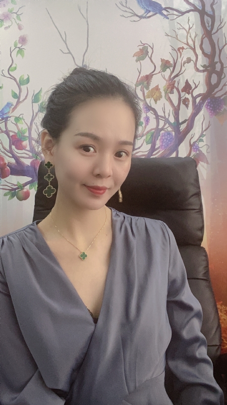 潇潇的第一张照片--杭州相亲服务中心