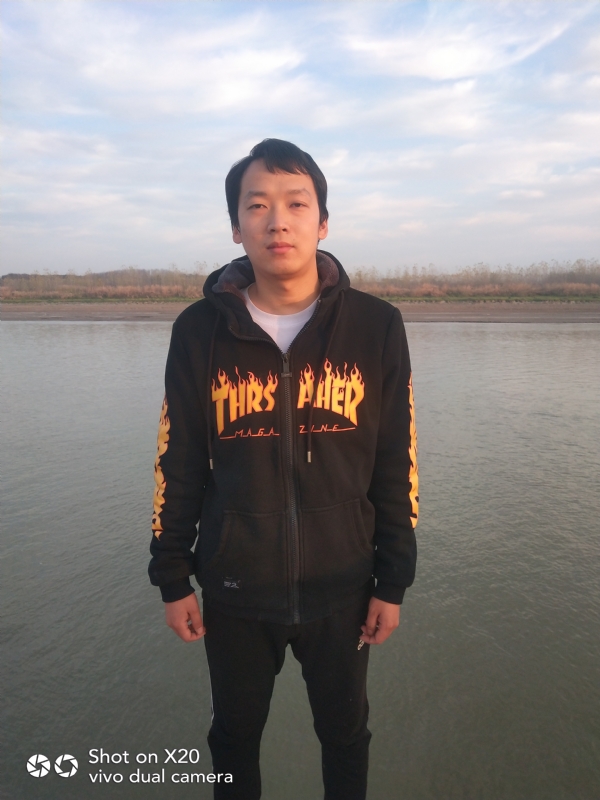 一往情深的第一张照片--杭州相亲服务中心