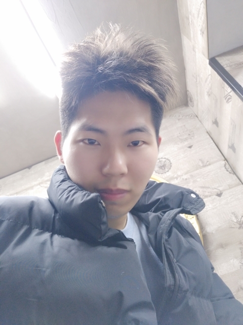 郑小五的第一张照片--杭州相亲服务中心