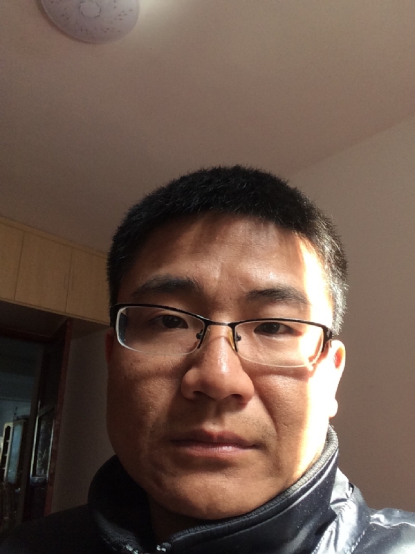 余浩浩的第一张照片--杭州相亲服务中心