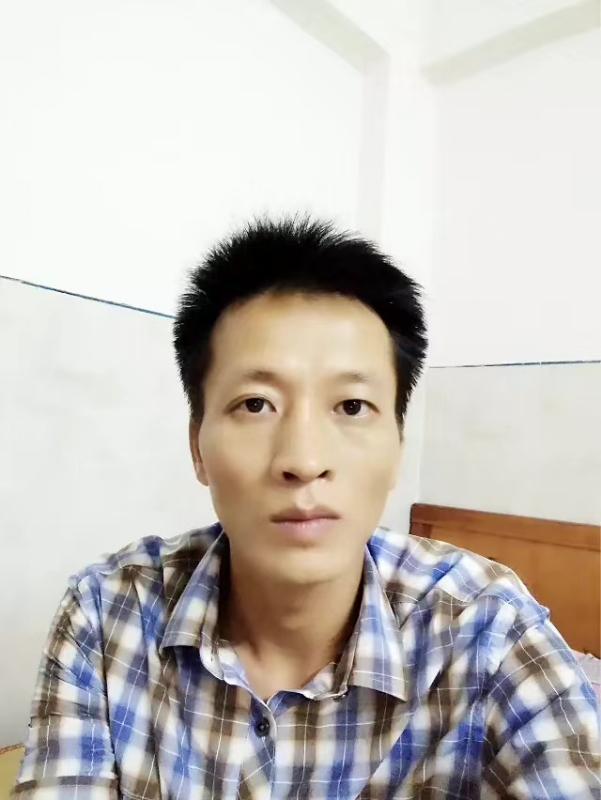 流年未亡的第一张照片--杭州相亲服务中心