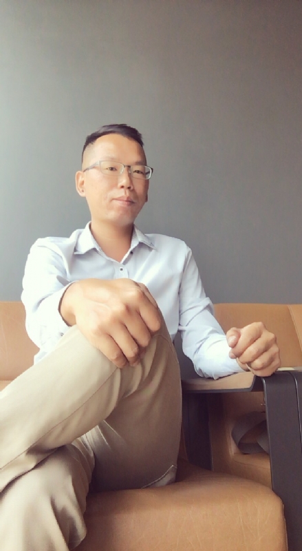 LI的第一张照片--杭州相亲服务中心