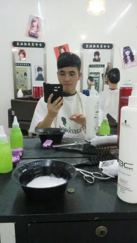 牛郎的第二张照片--杭州相亲服务中心