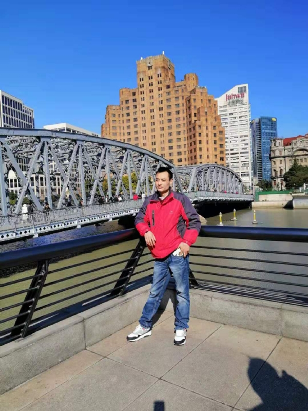 老乐的第一张照片--杭州相亲服务中心