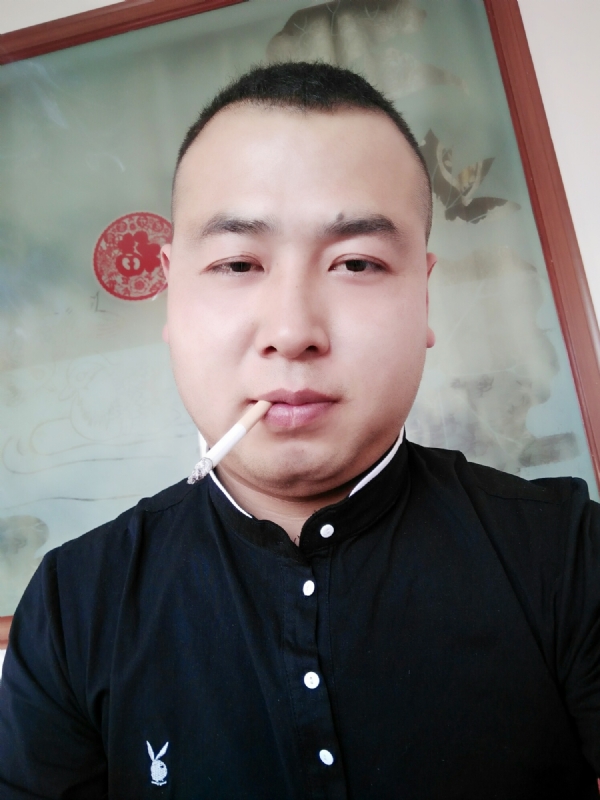 贰爺的第一张照片--杭州相亲服务中心