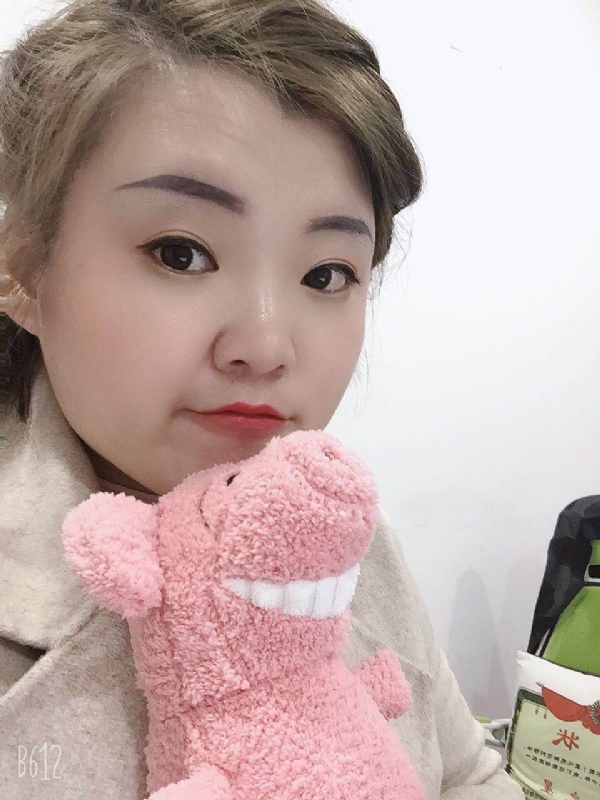李娜的第一张照片--杭州相亲服务中心