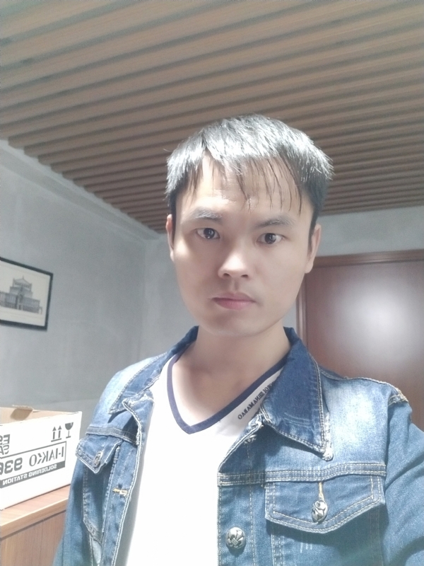 阿信的第一张照片--杭州相亲服务中心