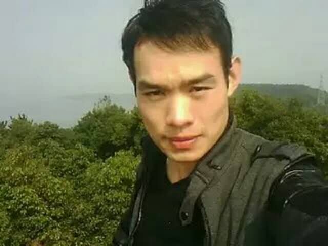 明镜的第一张照片--杭州相亲服务中心