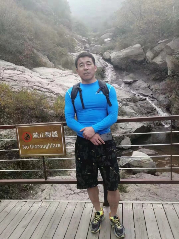 四季阳光的第一张照片--杭州相亲服务中心