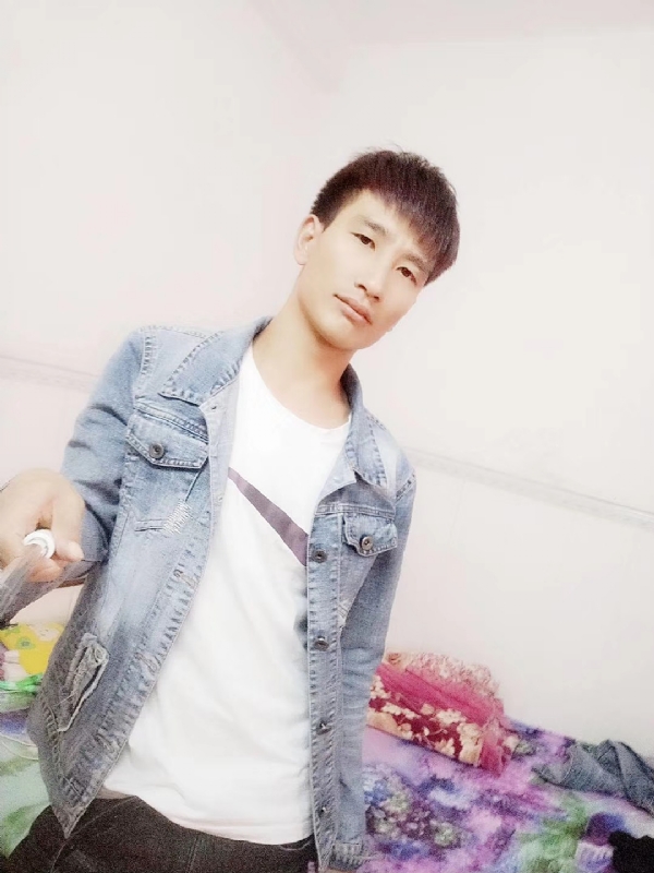心好痛的第一张照片--杭州相亲服务中心