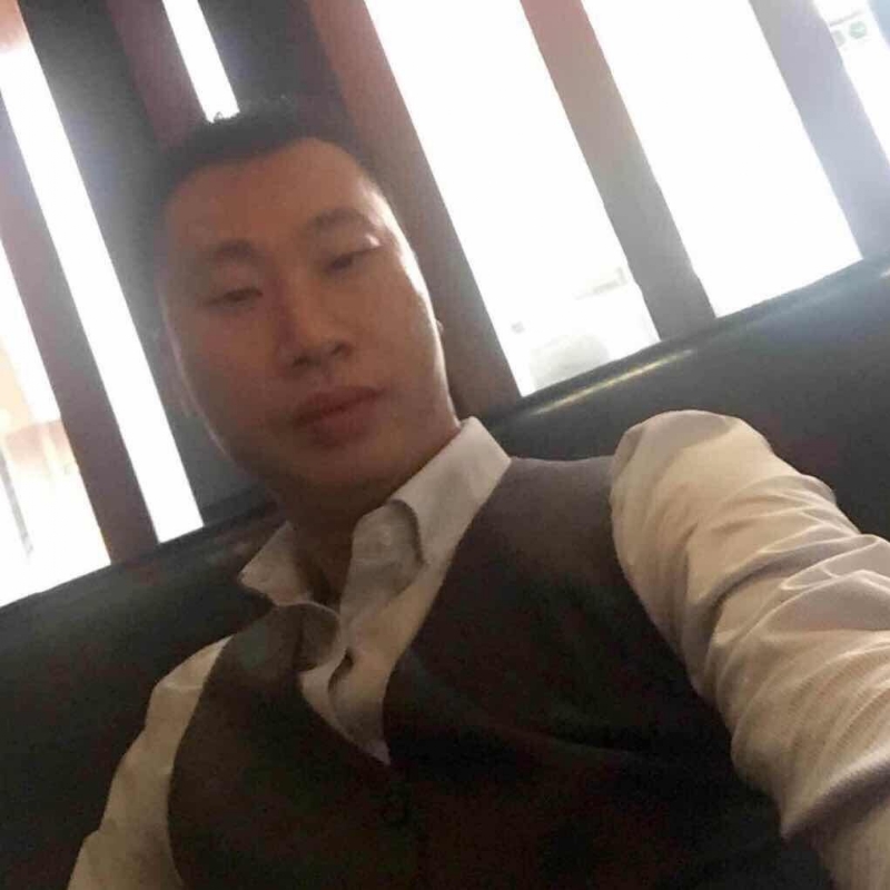 陈威的第一张照片--杭州相亲服务中心