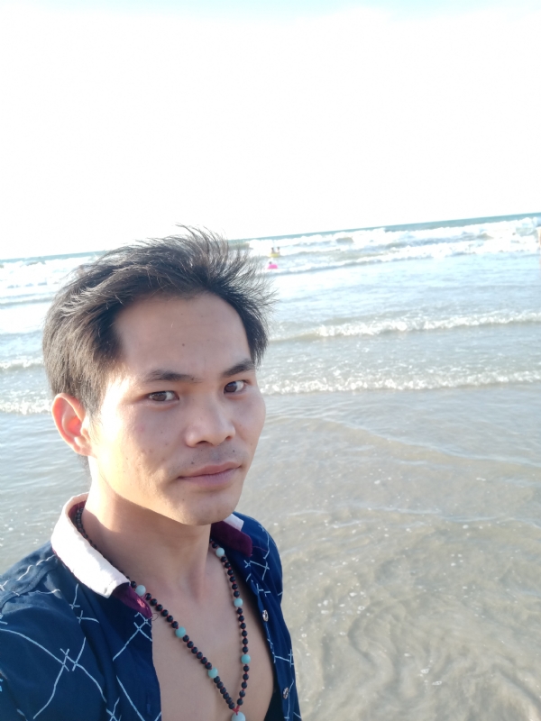 爱已欠费的第一张照片--杭州相亲服务中心