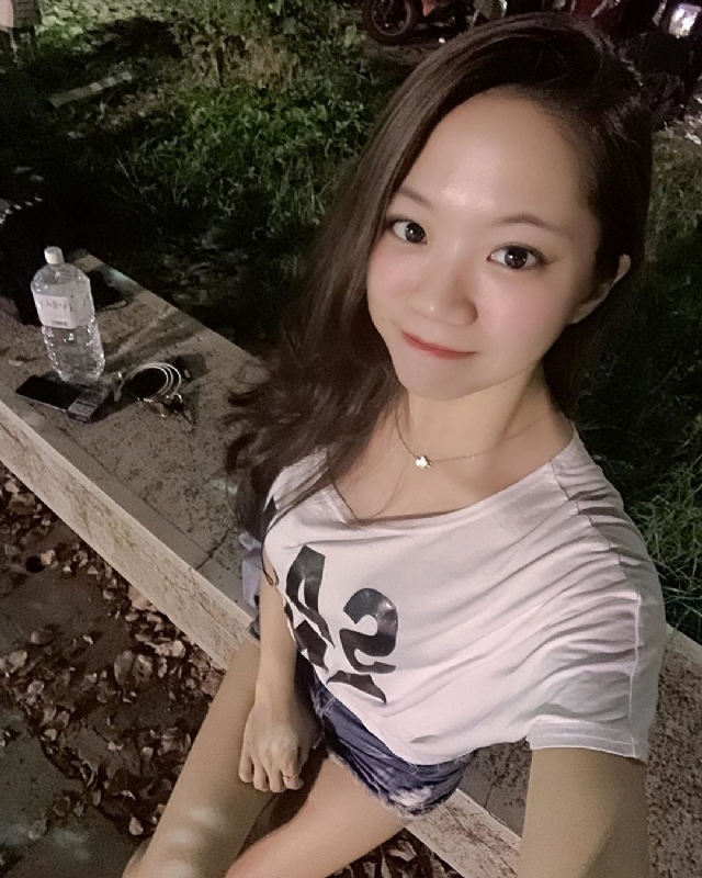 欣欣的第一张照片--杭州相亲服务中心
