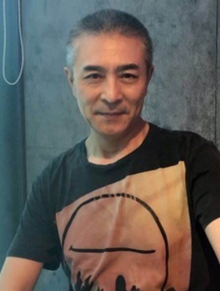 拥抱明天的第一张照片--杭州相亲服务中心
