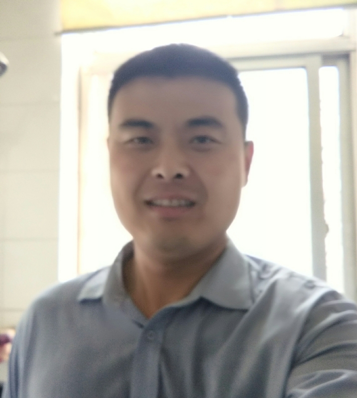 李伟的第一张照片--杭州相亲服务中心