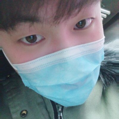 大学生的第一张照片--杭州相亲服务中心