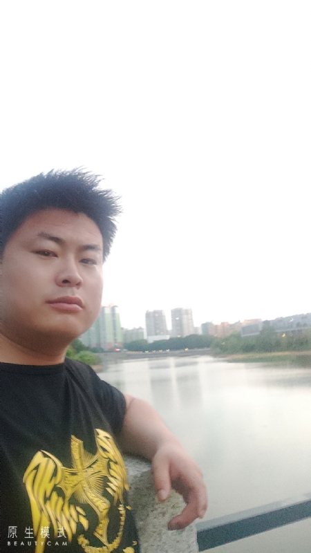 小海的第二张照片--杭州相亲服务中心