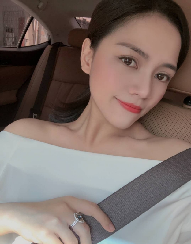 Anna安娜的第一张照片--杭州相亲服务中心