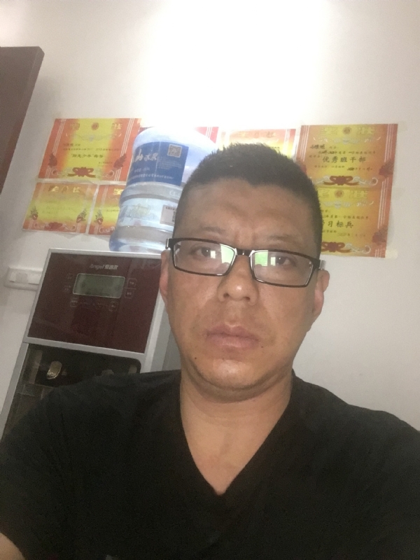 牵手的第一张照片--杭州相亲服务中心