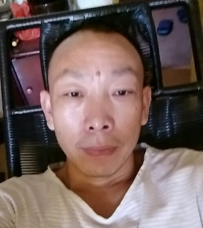寻爱的第一张照片--杭州相亲服务中心